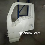 小解放驾驶室车门